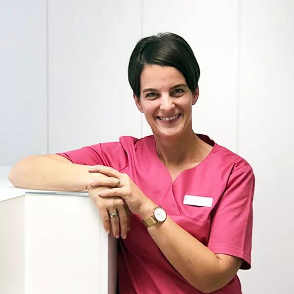 Frau Carolin Heppner, Gesundheits- und Krankenpflegerin